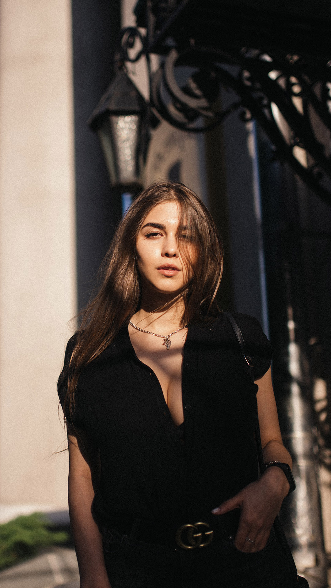 Жіночий портрет у Дніпрі — природна краса та легка посмішка.