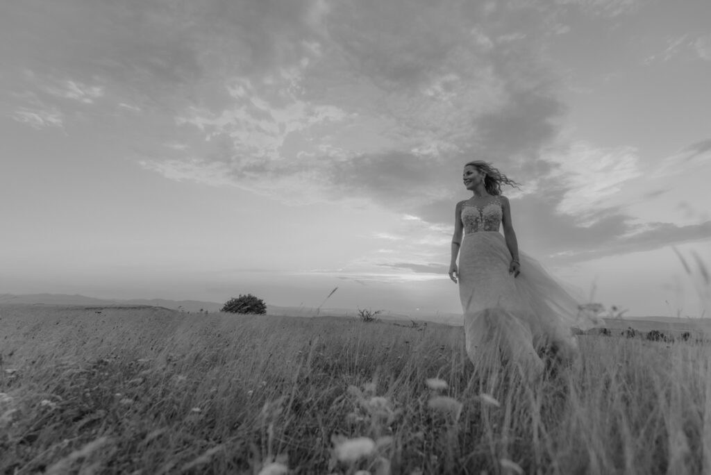 Essence. Luviar by Mihai Andrei Popa