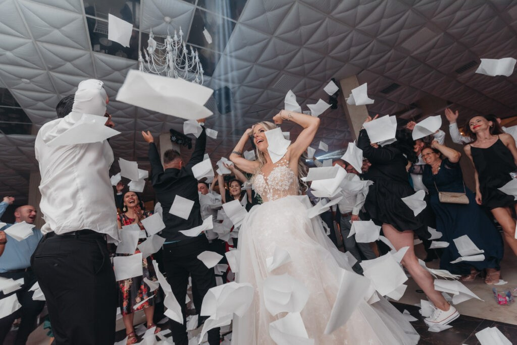 Essence. Luviar by Mihai Andrei Popa