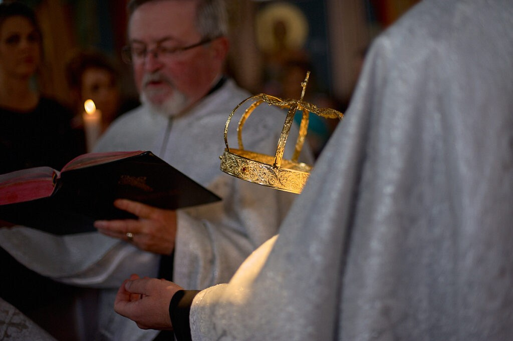 Essence. Luviar by Mihai Andrei Popa