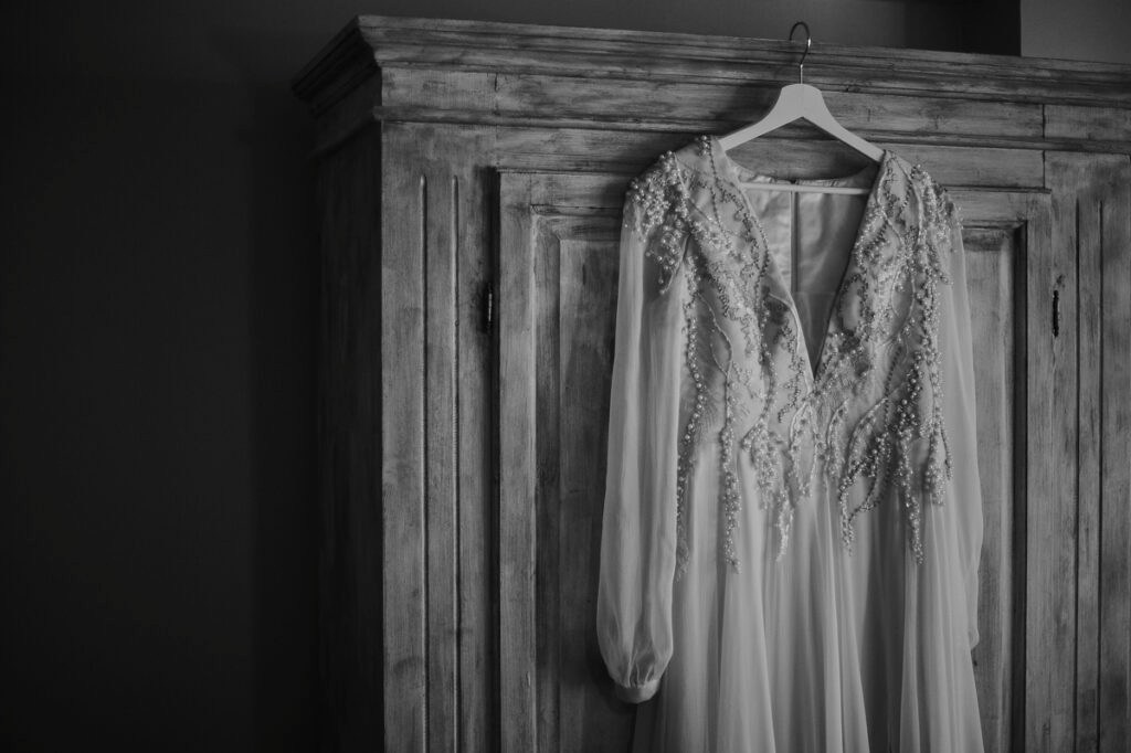 Essence. Luviar by Mihai Andrei Popa