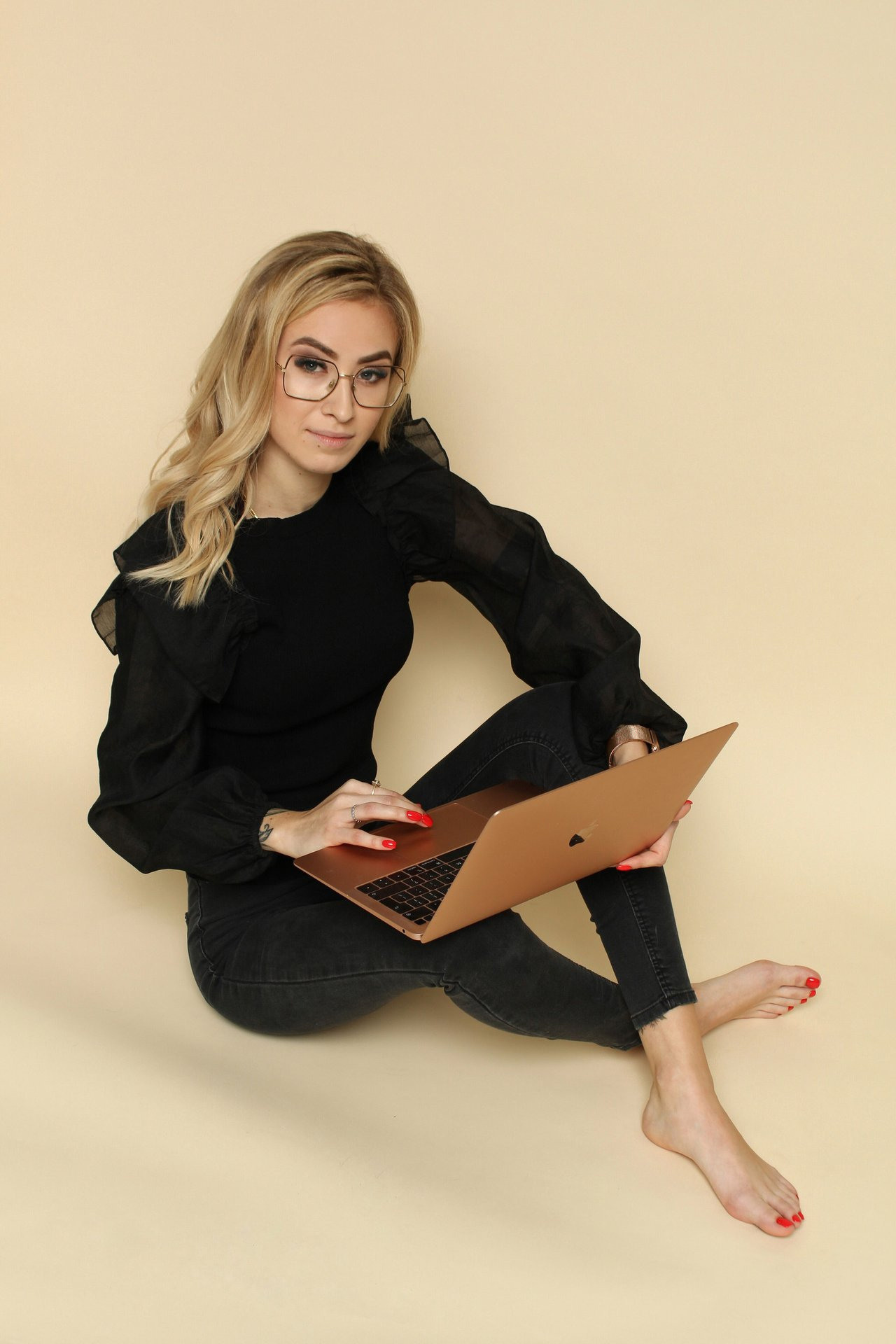 Karolina. Fotograf Vika Saroka