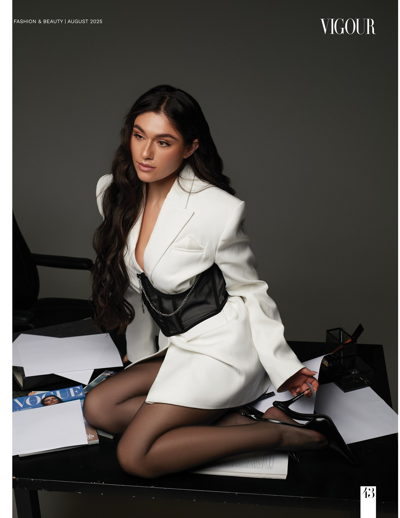 Vigour magazine. Fotograf Vika Saroka