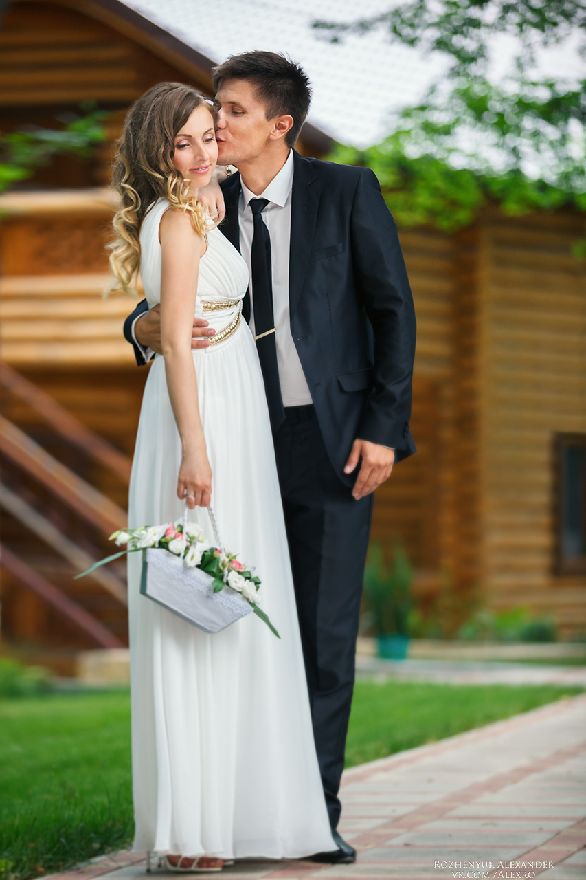 Weddings and love-stories. Business events, portraits and architecture photographer in Ukraine and Europe
