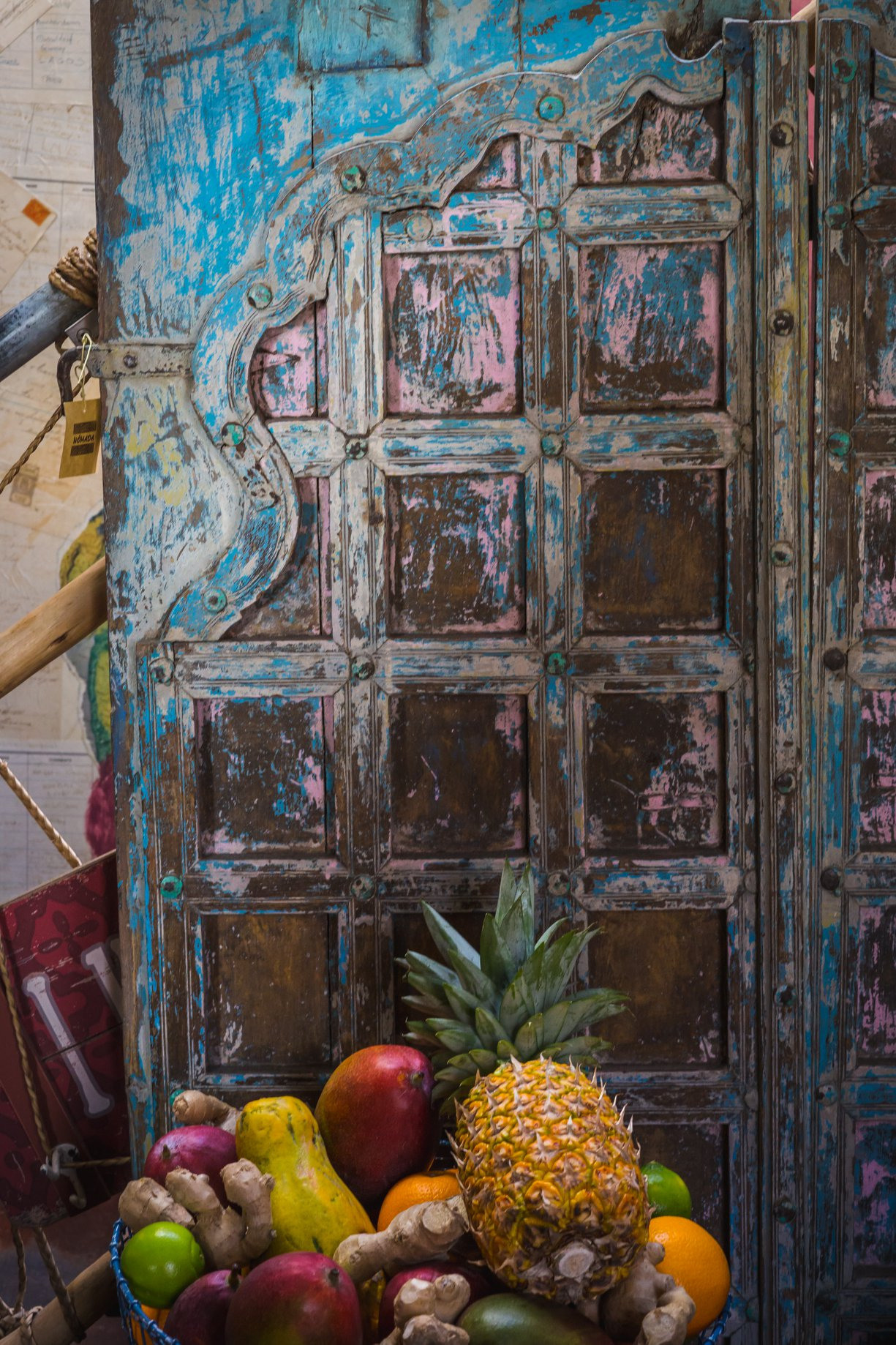 Photographs of the vegan restaurant House of Wonders in Cascais. Garden and interior photographer Elena Shavlovska, Netherlands