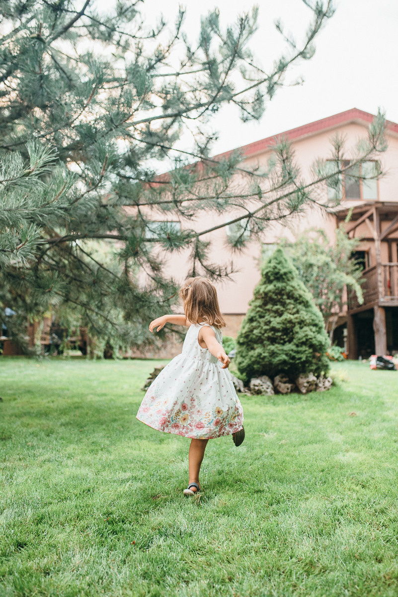Вера и Катя. Весільний та сімейний фотограф у Запоріжжі Юлія Васьків