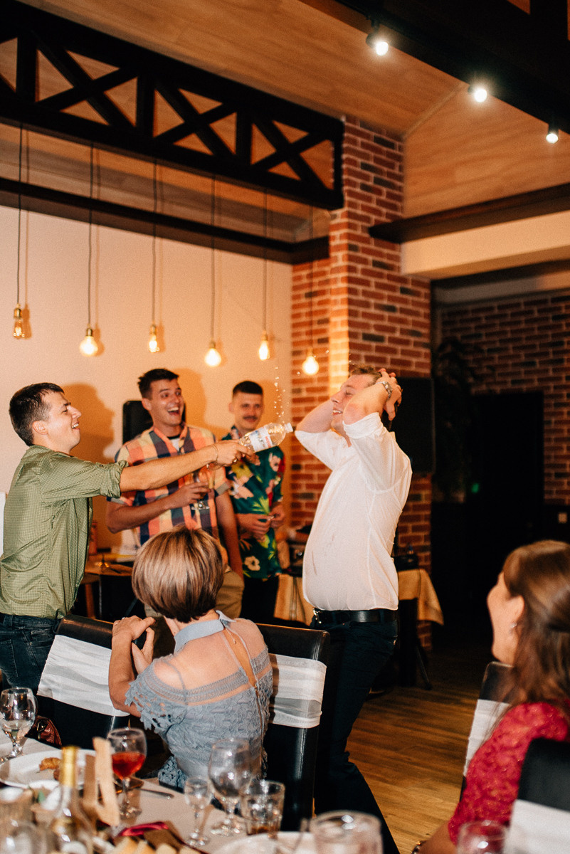 Таня & Вася. Весільний та сімейний фотограф у Запоріжжі Юлія Васьків