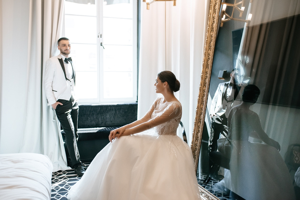 Свадебная церемония на берегу моря. Весільний та сімейний фотограф у Запоріжжі Юлія Васьків