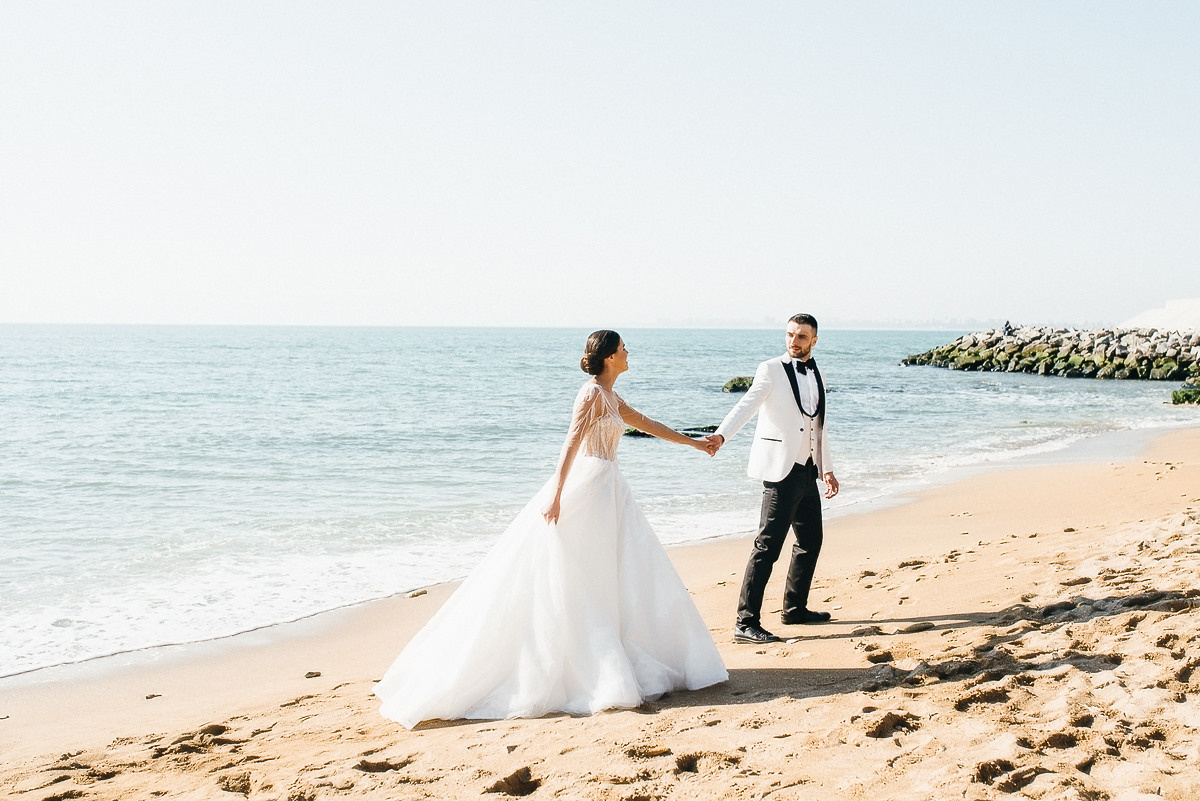 Свадебная церемония на берегу моря. Весільний та сімейний фотограф у Запоріжжі Юлія Васьків