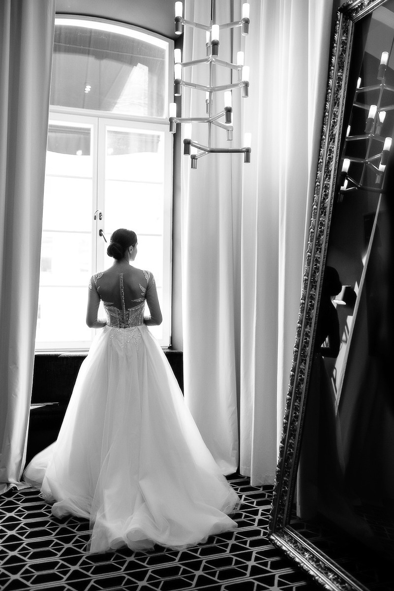 Свадебная церемония на берегу моря. Весільний та сімейний фотограф у Запоріжжі Юлія Васьків