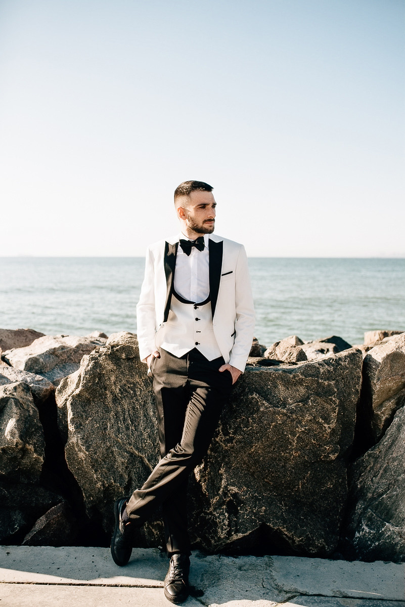 Свадебная церемония на берегу моря. Весільний та сімейний фотограф у Запоріжжі Юлія Васьків