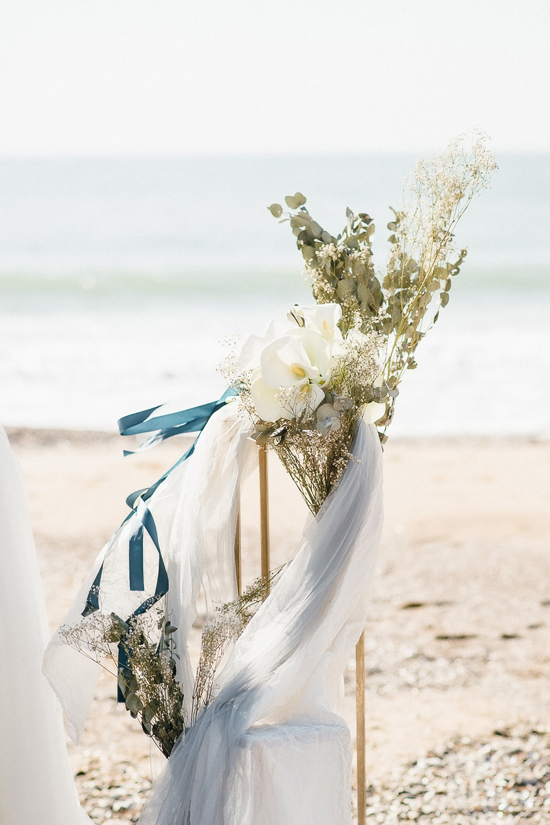 Свадебная церемония на берегу моря. Весільний та сімейний фотограф у Запоріжжі Юлія Васьків