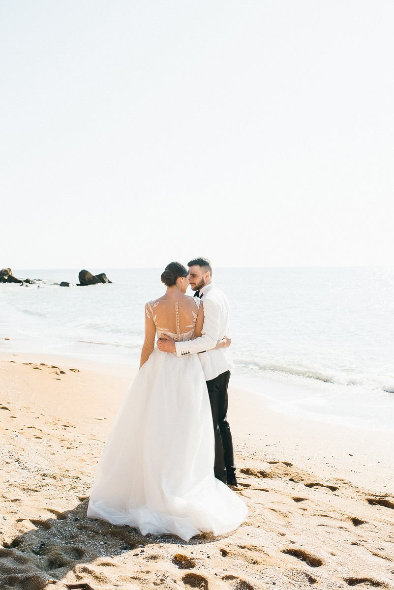 Свадебная церемония на берегу моря. Весільний та сімейний фотограф у Запоріжжі Юлія Васьків