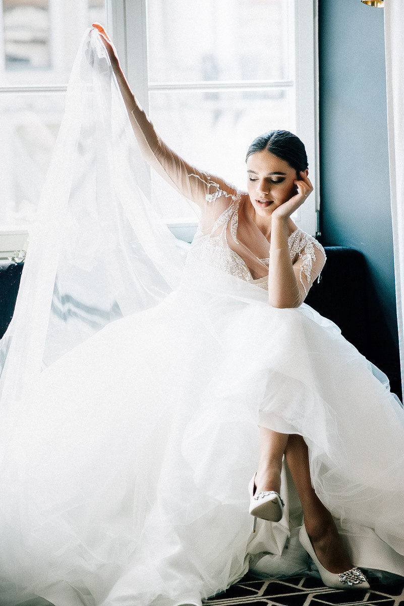 Свадебная церемония на берегу моря. Весільний та сімейний фотограф у Запоріжжі Юлія Васьків