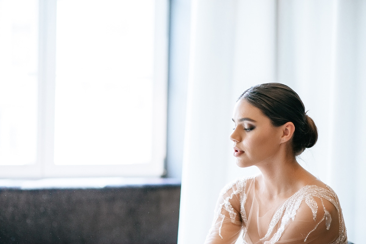 Свадебная церемония на берегу моря. Весільний та сімейний фотограф у Запоріжжі Юлія Васьків