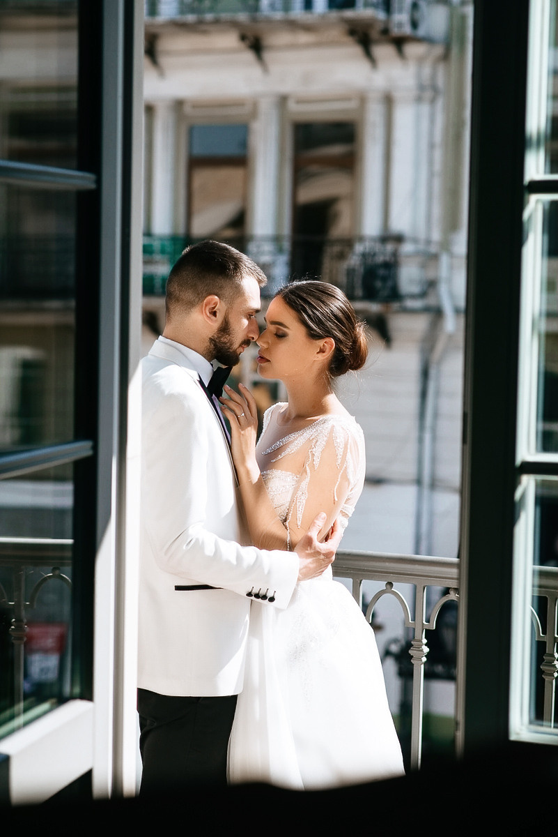 Свадебная церемония на берегу моря. Весільний та сімейний фотограф у Запоріжжі Юлія Васьків