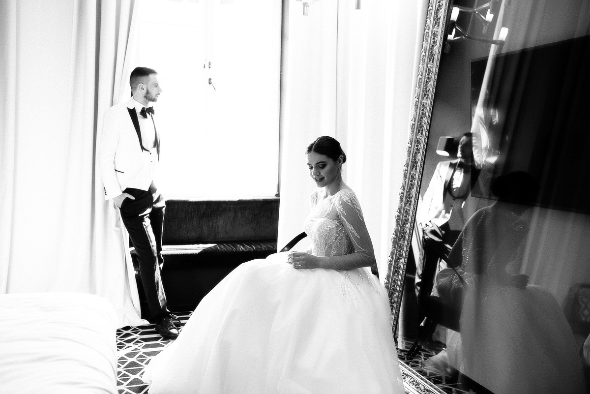 Свадебная церемония на берегу моря. Весільний та сімейний фотограф у Запоріжжі Юлія Васьків