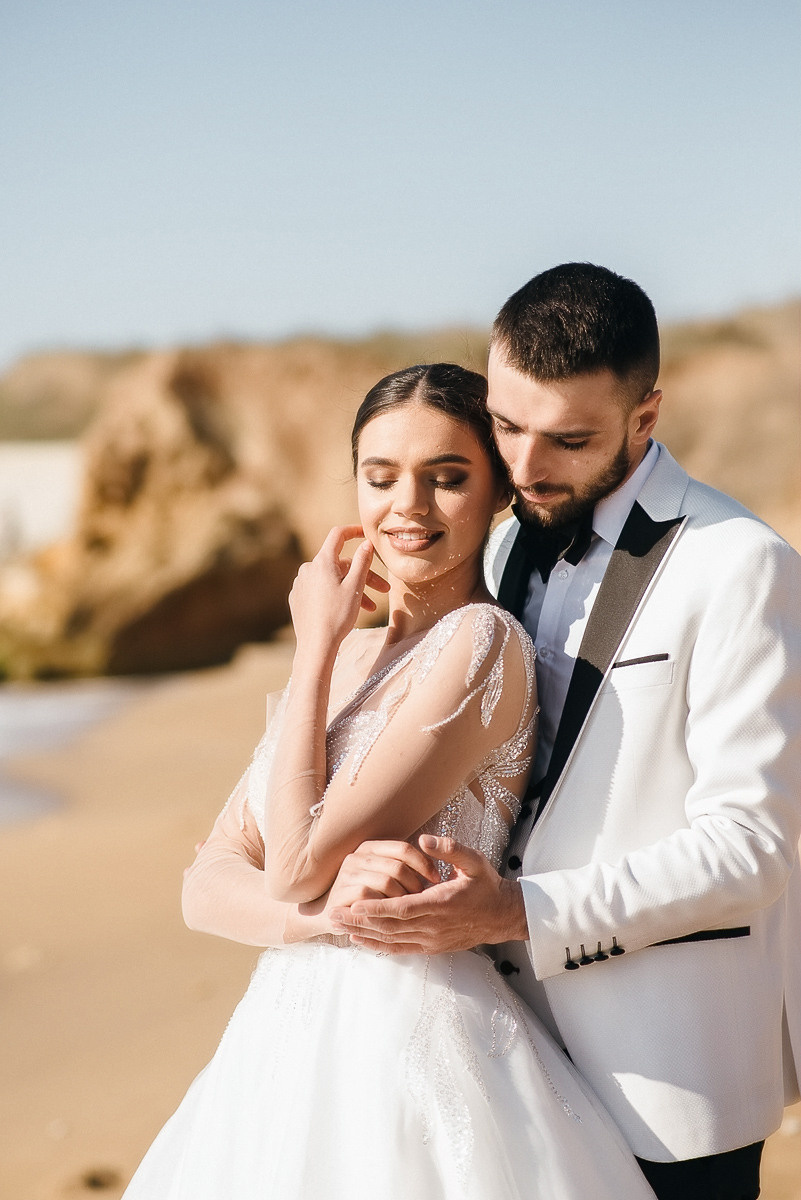 Свадебная церемония на берегу моря. Весільний та сімейний фотограф у Запоріжжі Юлія Васьків