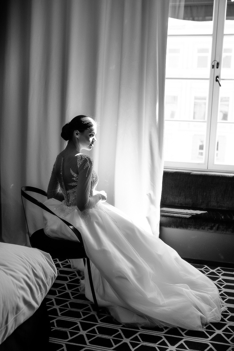 Свадебная церемония на берегу моря. Весільний та сімейний фотограф у Запоріжжі Юлія Васьків