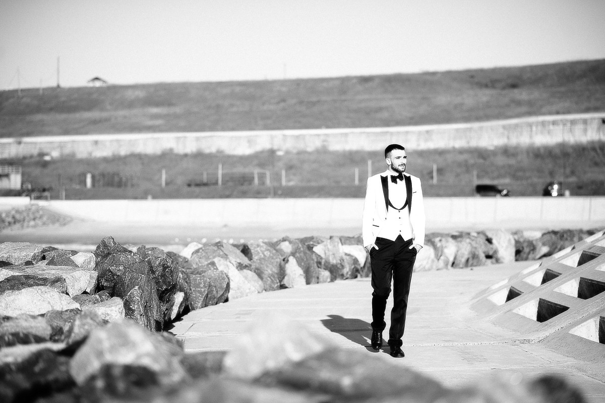 Свадебная церемония на берегу моря. Весільний та сімейний фотограф у Запоріжжі Юлія Васьків