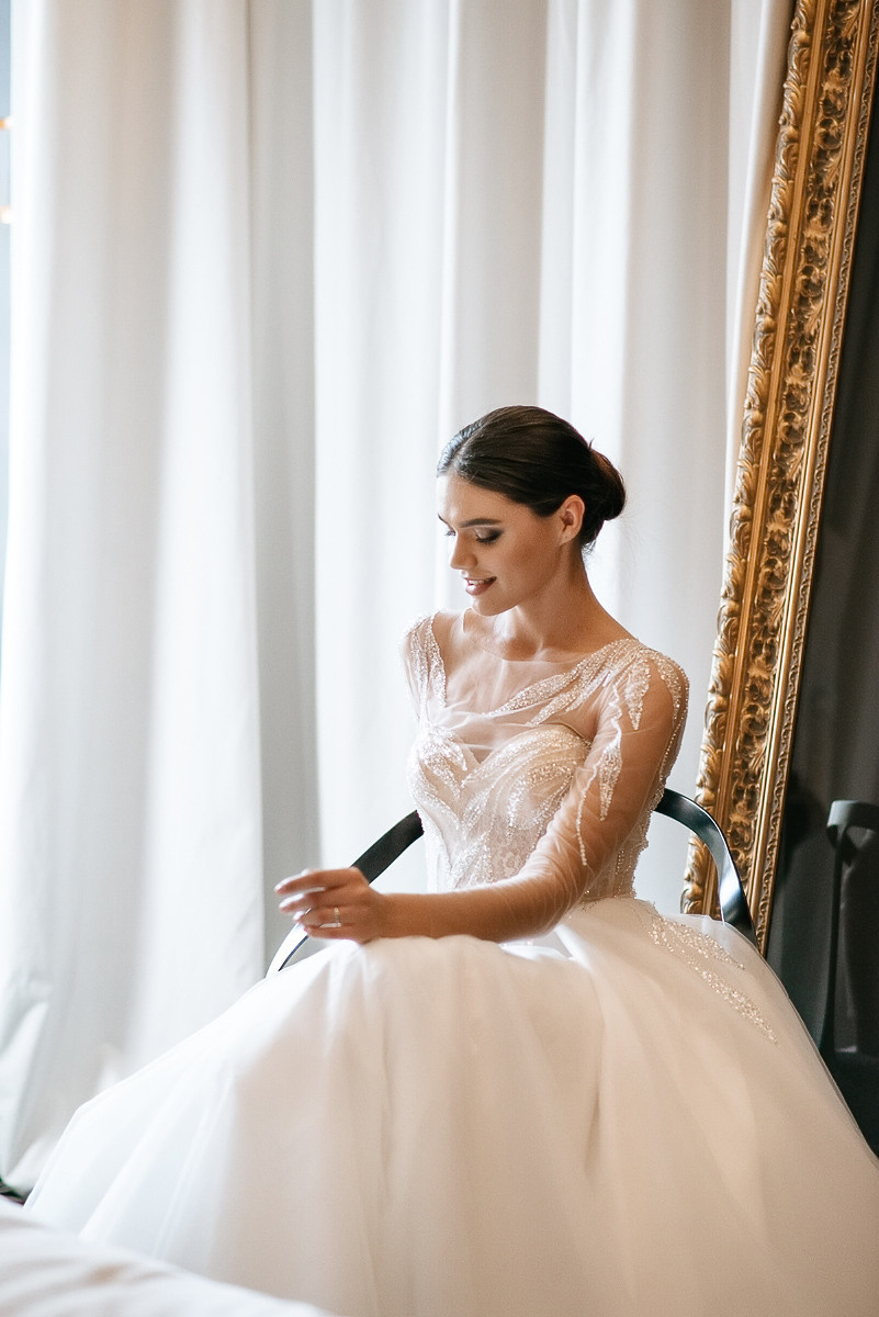 Свадебная церемония на берегу моря. Весільний та сімейний фотограф у Запоріжжі Юлія Васьків