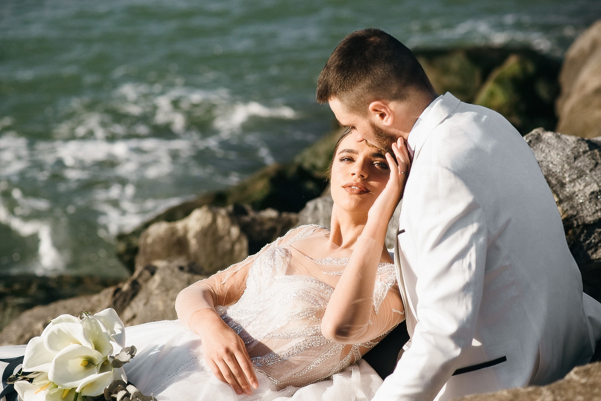 Свадебная церемония на берегу моря. Весільний та сімейний фотограф у Запоріжжі Юлія Васьків