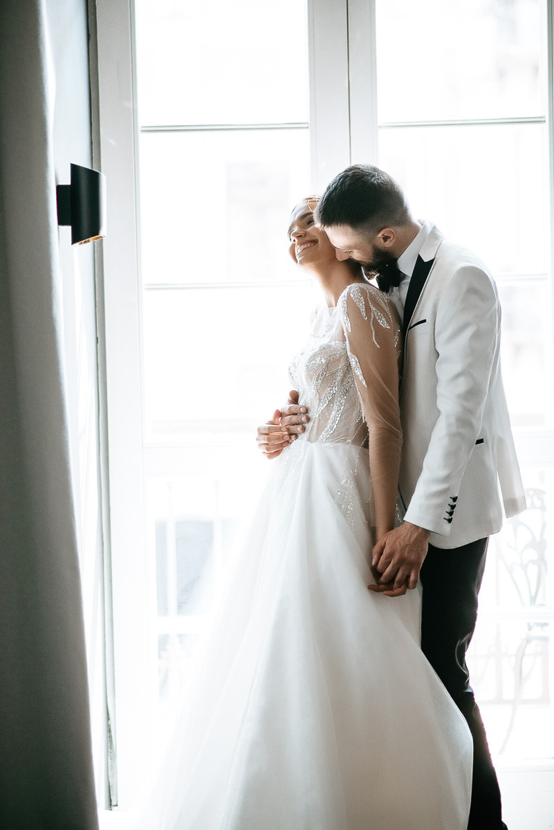 Свадебная церемония на берегу моря. Весільний та сімейний фотограф у Запоріжжі Юлія Васьків