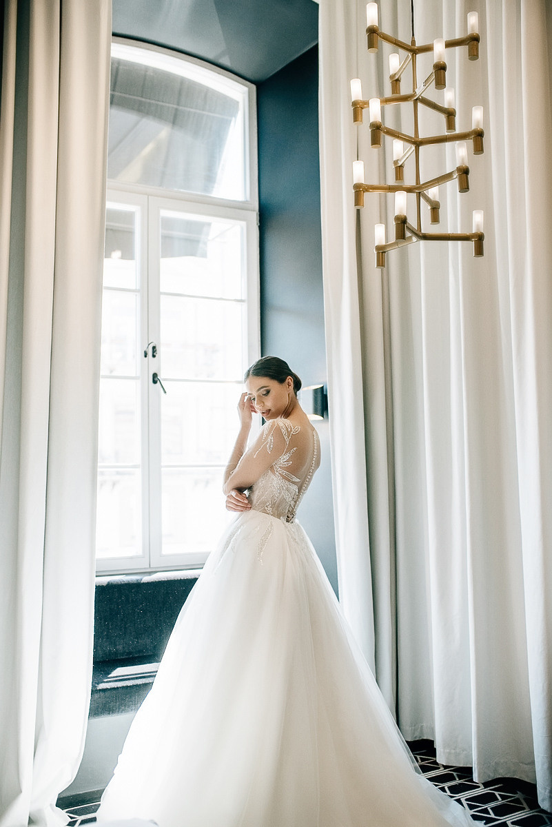 Свадебная церемония на берегу моря. Весільний та сімейний фотограф у Запоріжжі Юлія Васьків