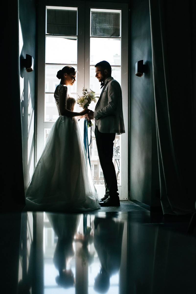 Свадебная церемония на берегу моря. Весільний та сімейний фотограф у Запоріжжі Юлія Васьків