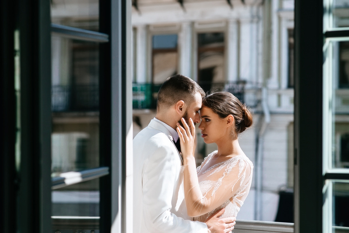 Свадебная церемония на берегу моря. Весільний та сімейний фотограф у Запоріжжі Юлія Васьків
