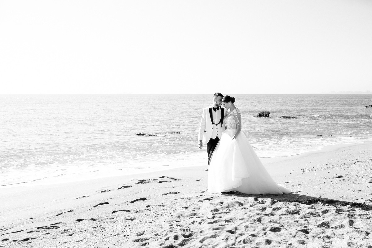 Свадебная церемония на берегу моря. Весільний та сімейний фотограф у Запоріжжі Юлія Васьків