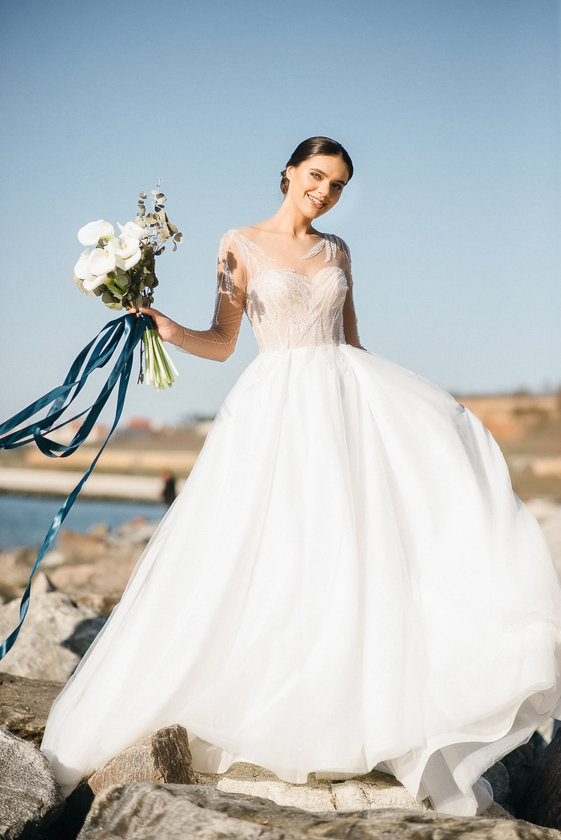 Свадебная церемония на берегу моря. Весільний та сімейний фотограф у Запоріжжі Юлія Васьків