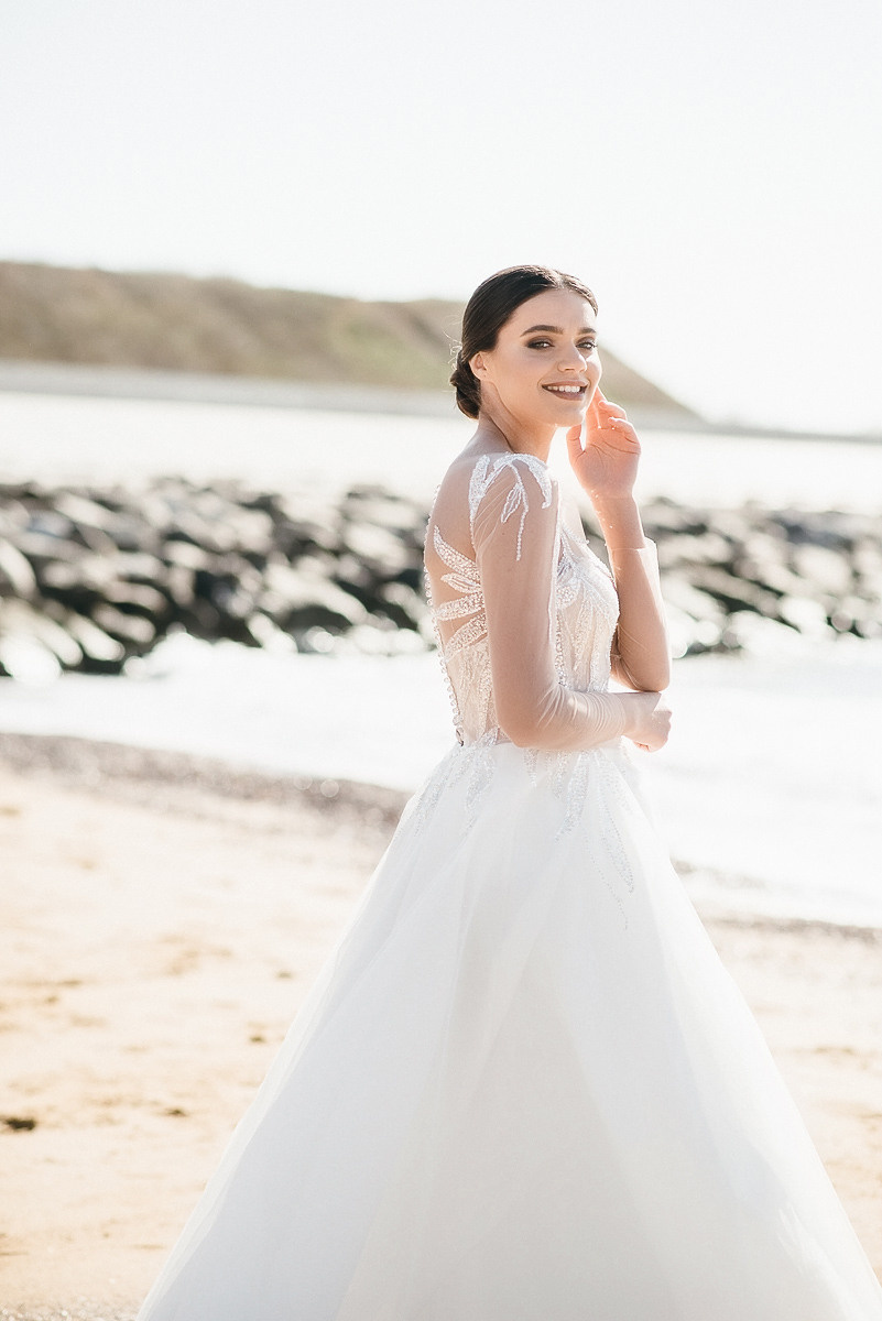 Свадебная церемония на берегу моря. Весільний та сімейний фотограф у Запоріжжі Юлія Васьків