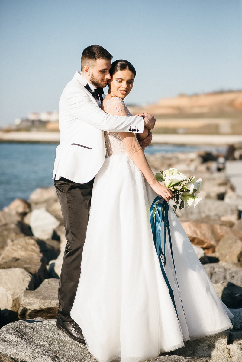 Свадебная церемония на берегу моря. Весільний та сімейний фотограф у Запоріжжі Юлія Васьків