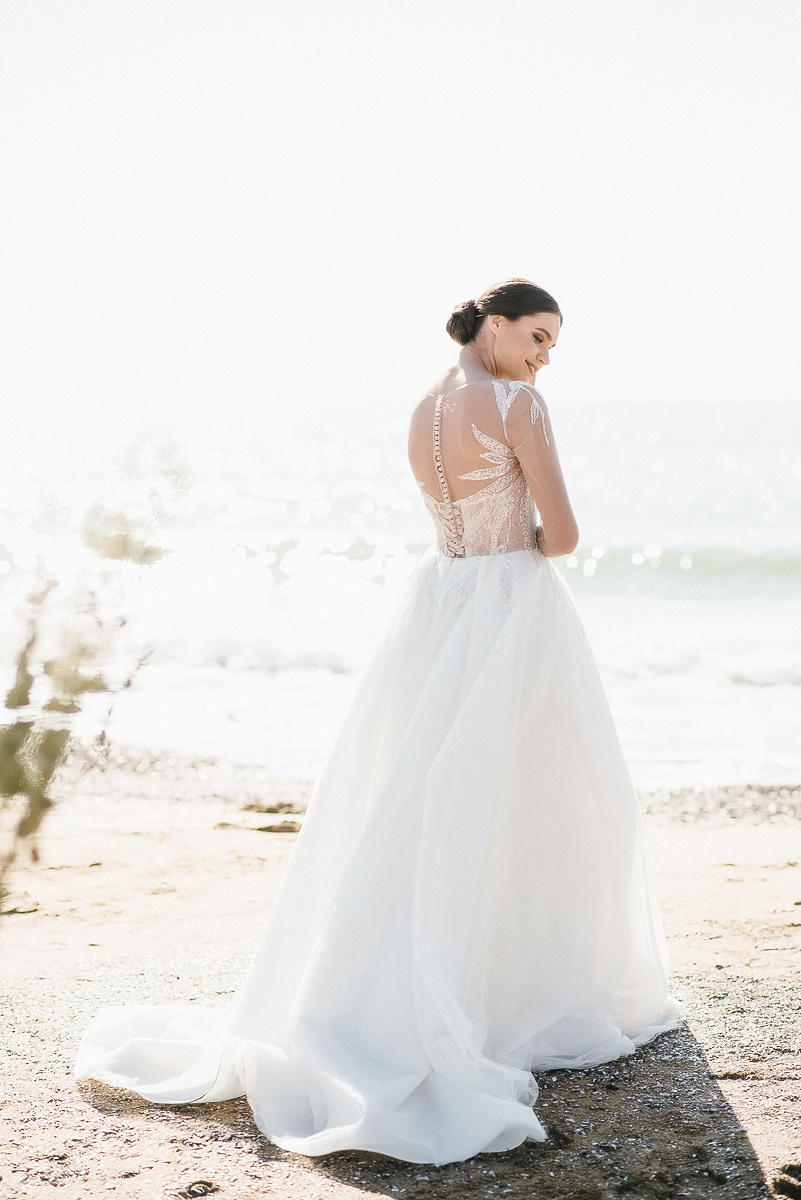 Свадебная церемония на берегу моря. Весільний та сімейний фотограф у Запоріжжі Юлія Васьків