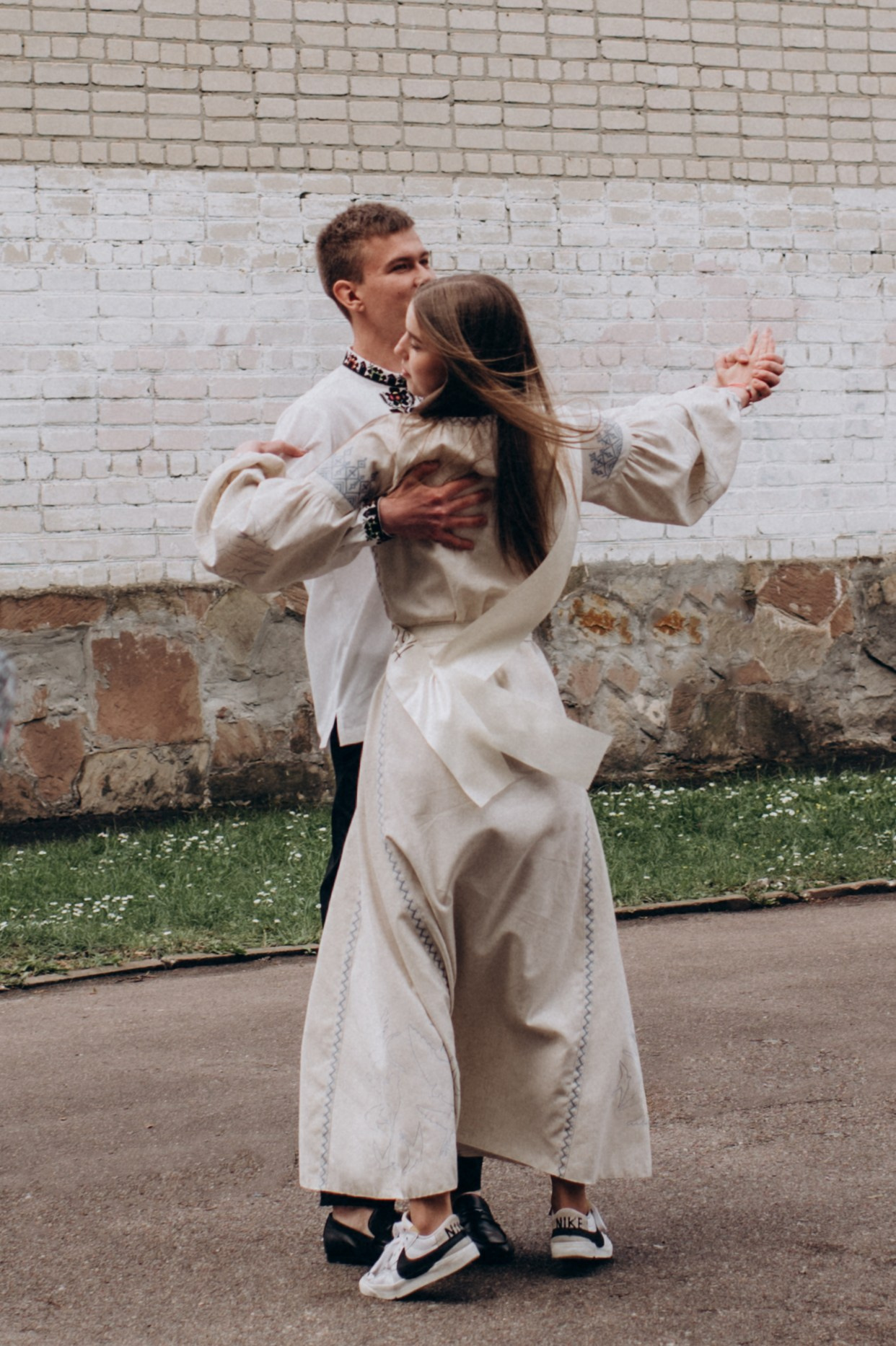 Фотосесія останнього дзвоника, фотосесія випускників Тернопіль, випускний 2024. Сімейний, дитячий та індивідуальний фотограф в м. Тернопіль, м. Львів