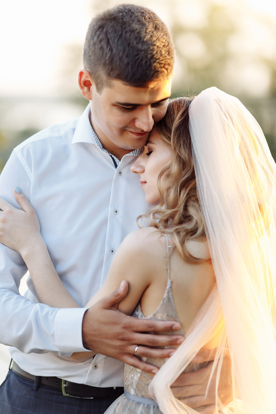 Де ТИ — там Я. Випускні фотоальбоми в Дніпрі Євген Береславський