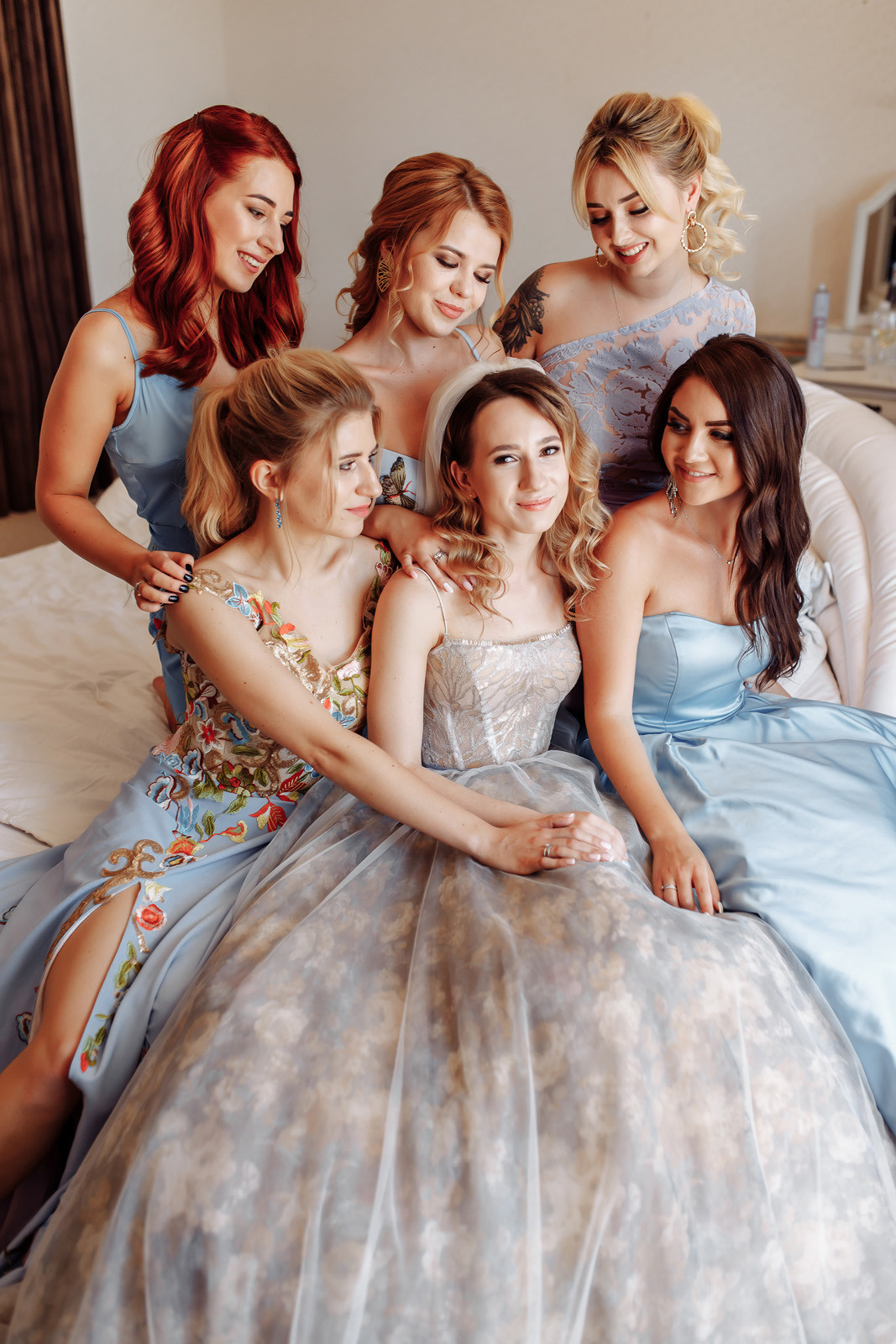 Де ТИ — там Я. Випускні фотоальбоми в Дніпрі Євген Береславський