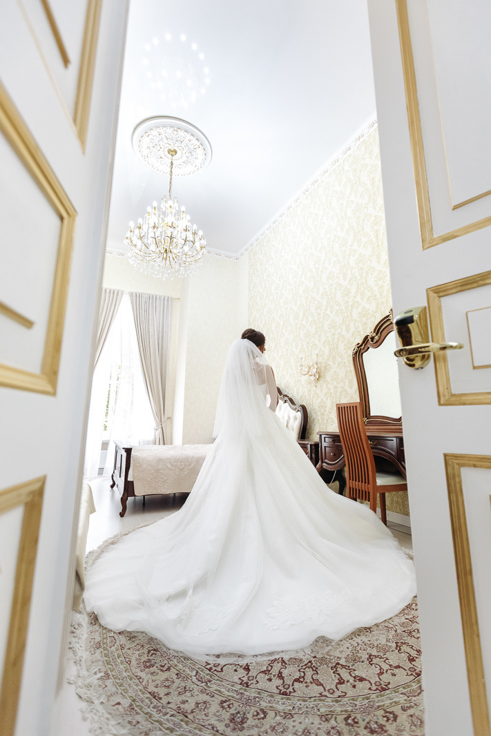 Vladimir&Elena. Wedding and Family Photographer in Calgary