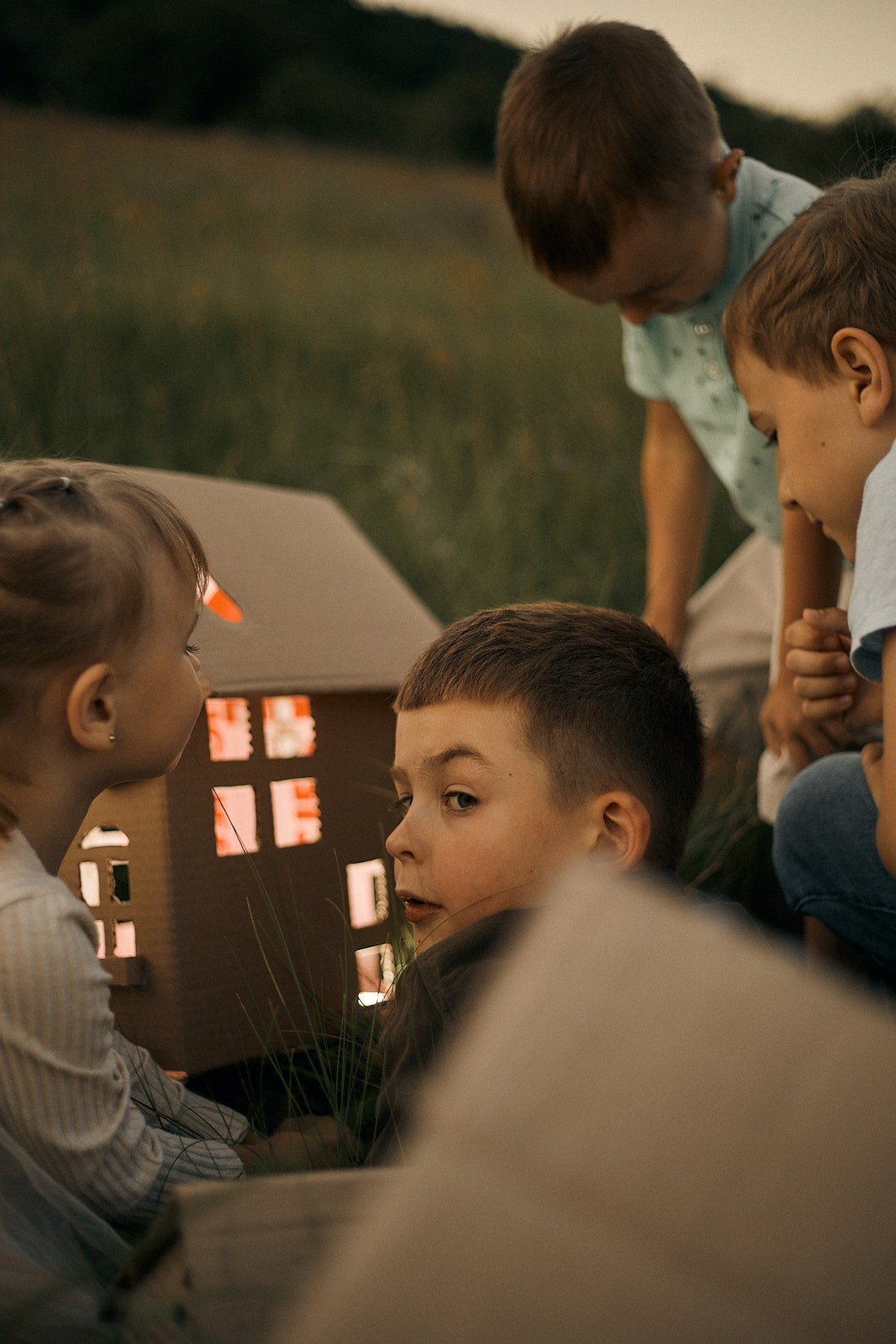 Паперовий будиночок. Соціальний проект. Сімейний фотограф в Києві