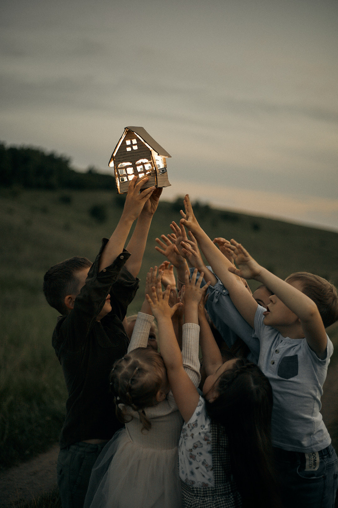 Паперовий будиночок. Соціальний проект. Сімейний фотограф в Києві