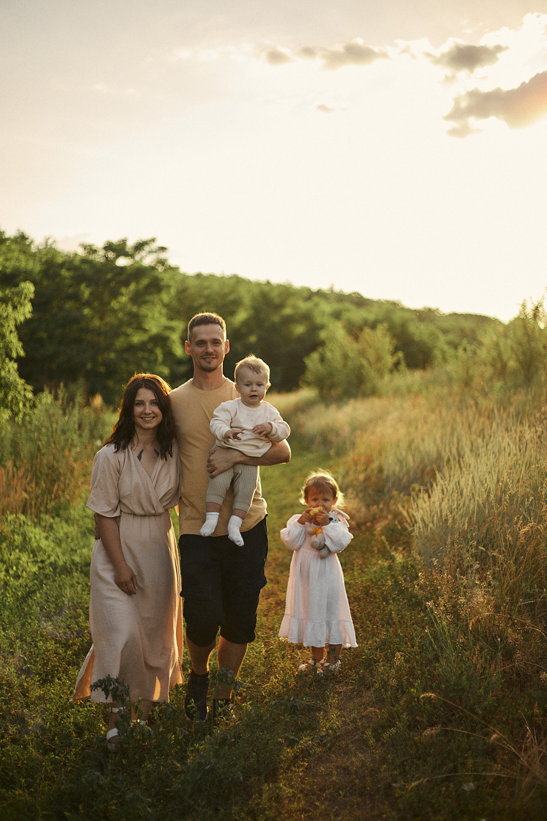 Юля, Влад, Злата й Марко. Сімейний фотограф в Києві