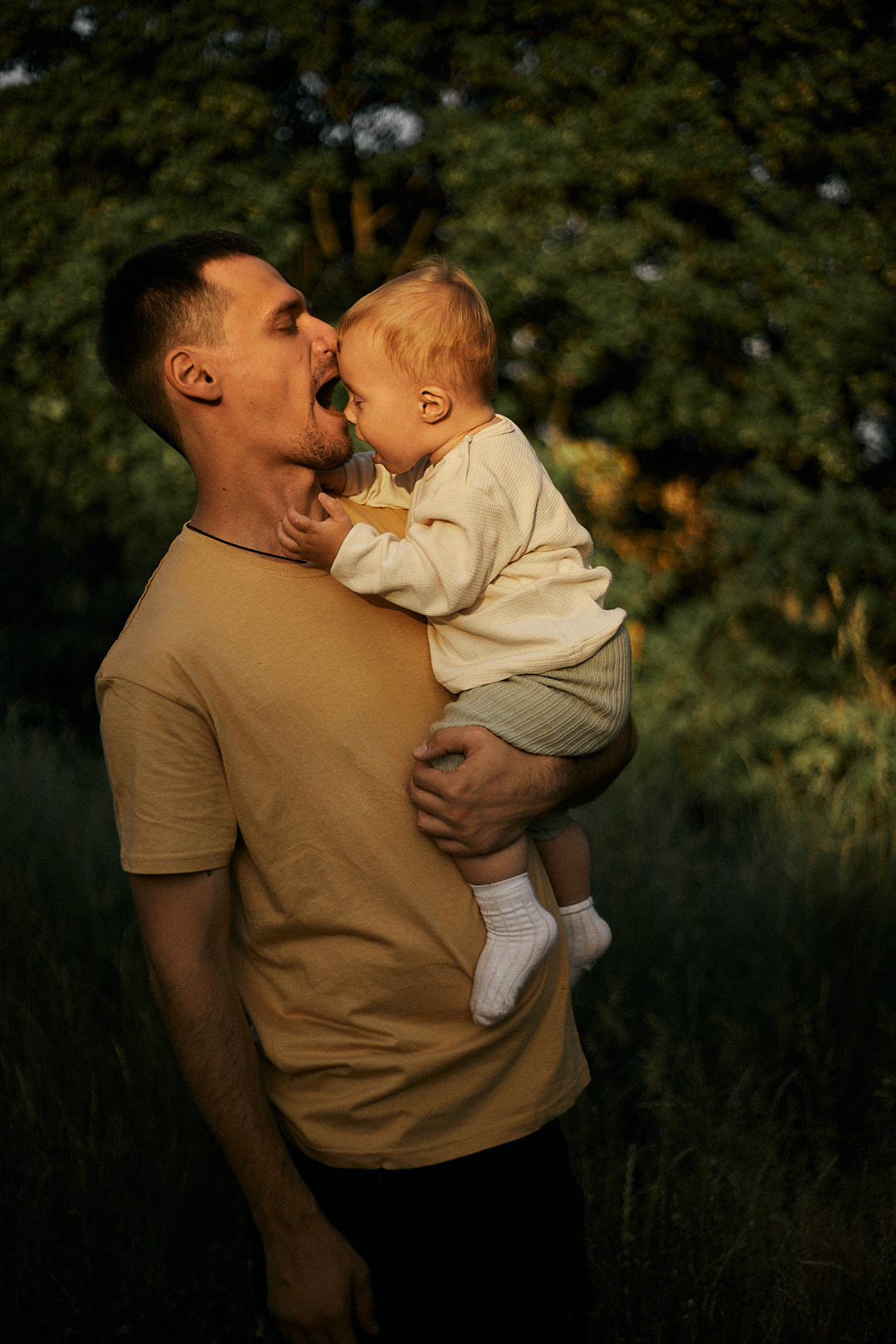 Юля, Влад, Злата й Марко. Сімейний фотограф в Києві