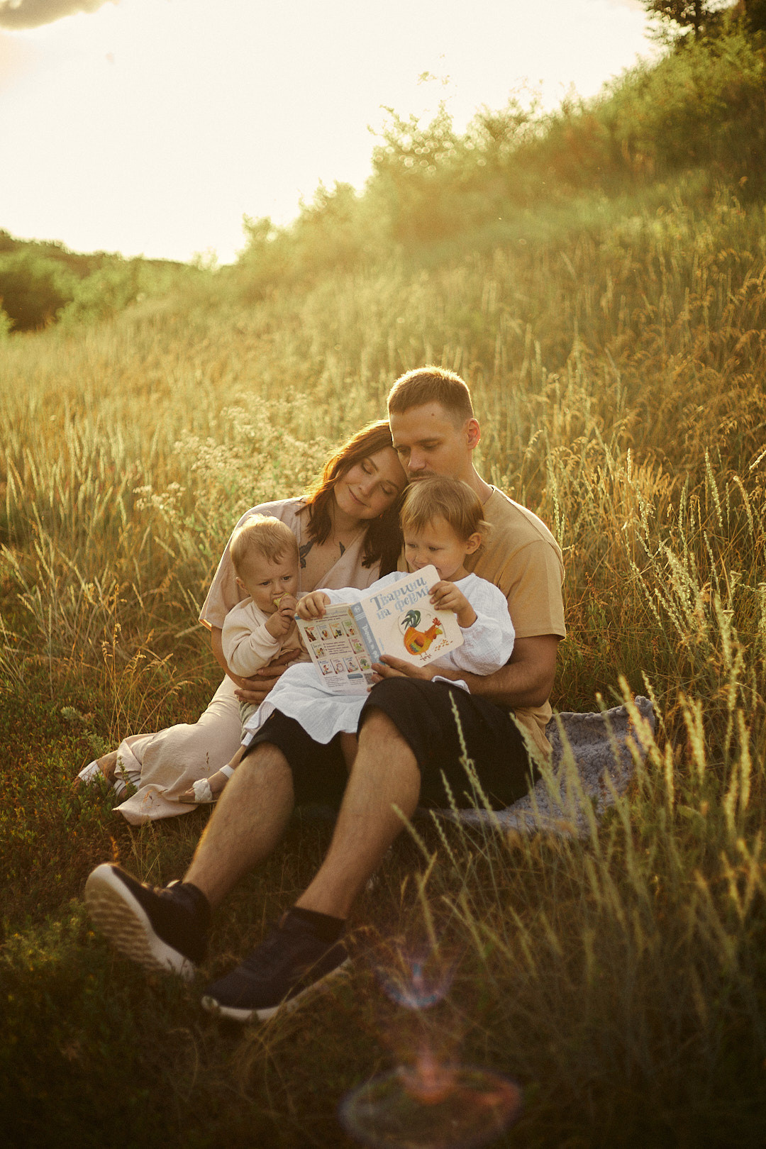 Юля, Влад, Злата й Марко. Сімейний фотограф в Києві