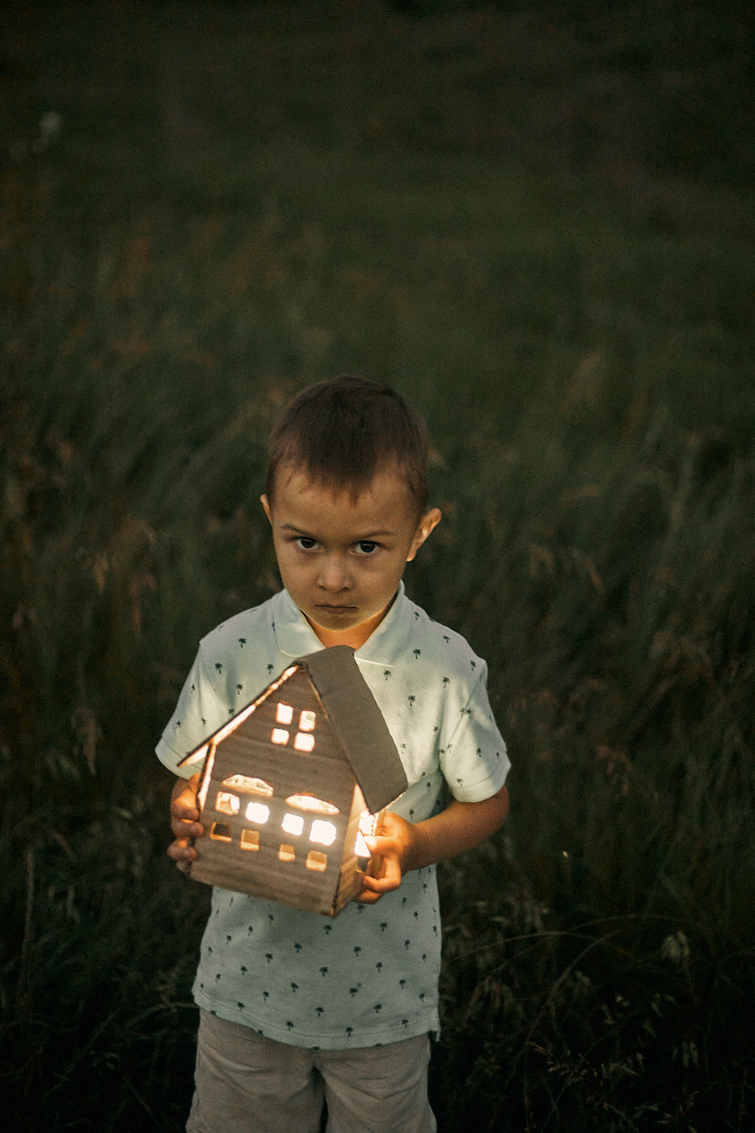 Паперовий будиночок. Соціальний проект. Сімейний фотограф в Києві