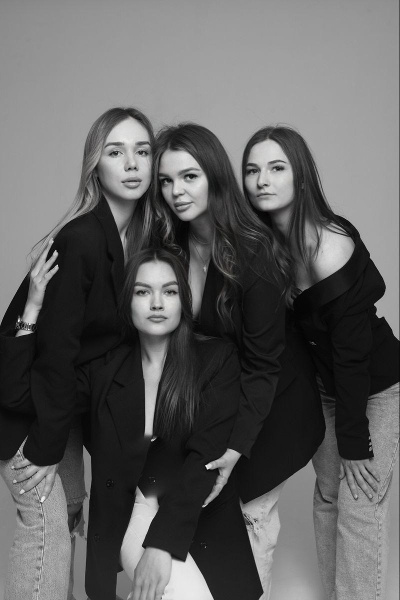 приклади групових фото для фотоальбому