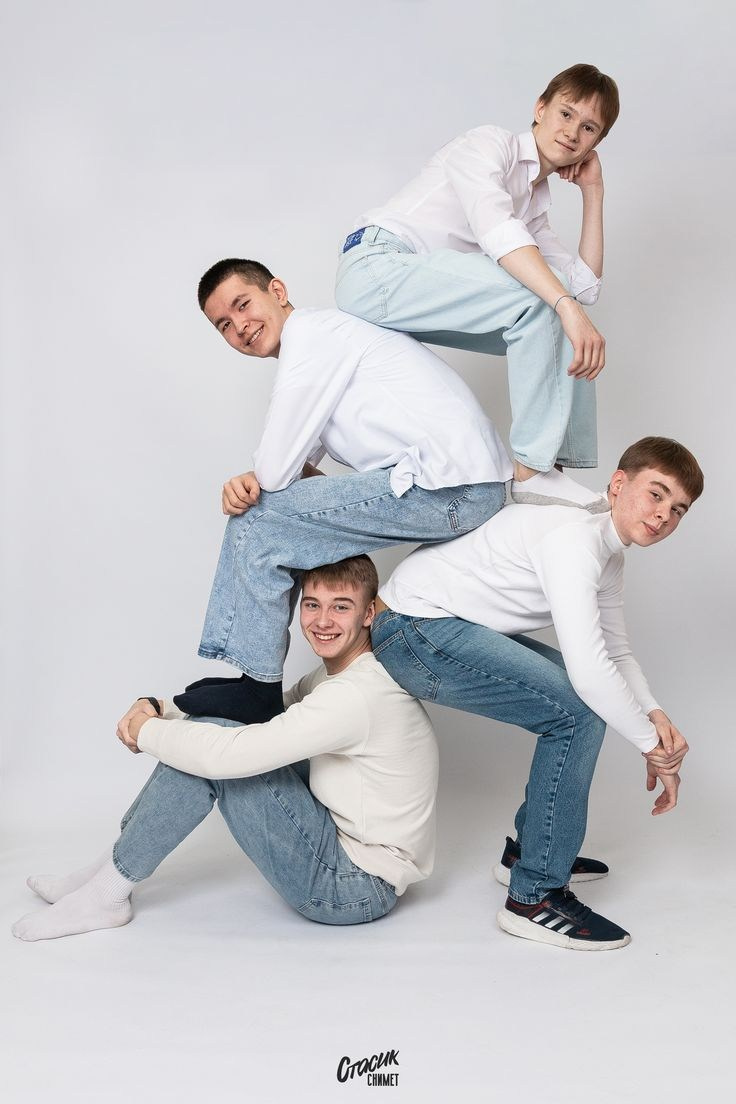 приклади групових фото для фотоальбому