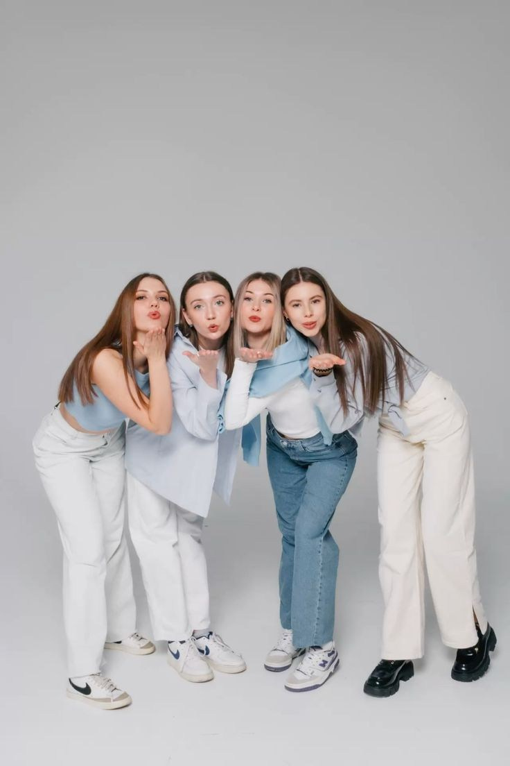 приклади групових фото для фотоальбому