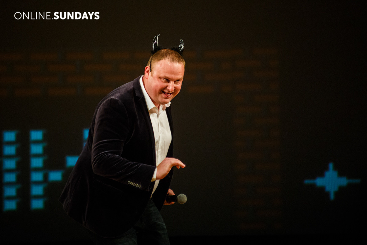 Лига Смеха. Харьков — ХНАТОБ. Фото • Відео • Аерозйомка • Контент для бізнесу