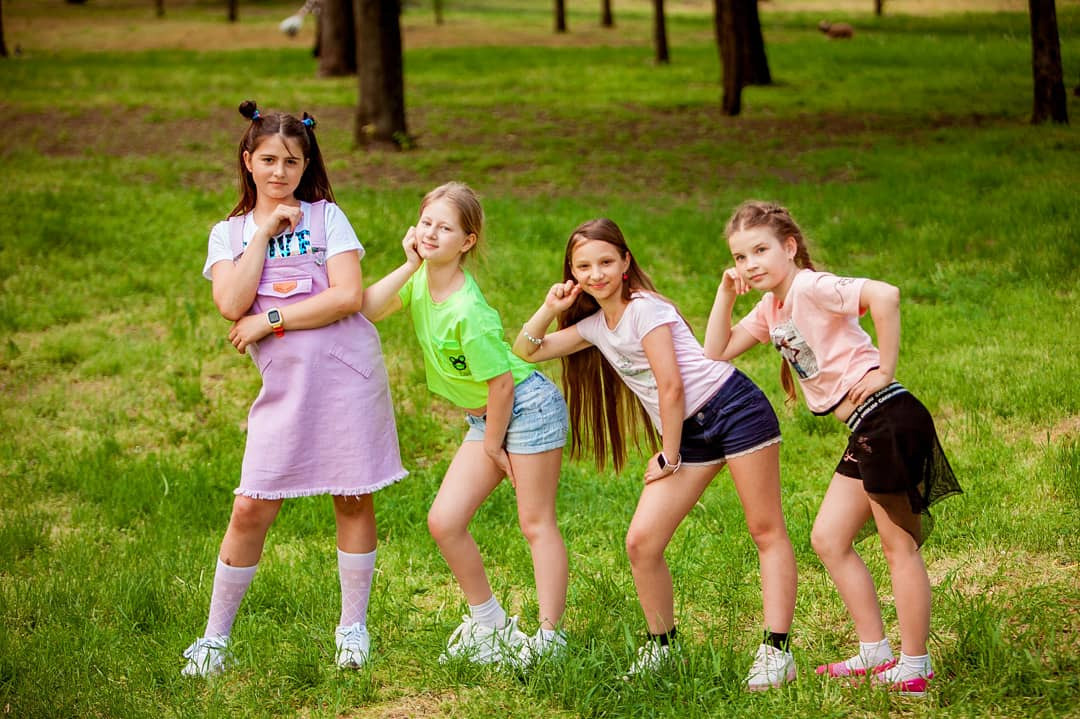 Стильные ребята с Классического лицея. Фотограф Катерина Ковальчук